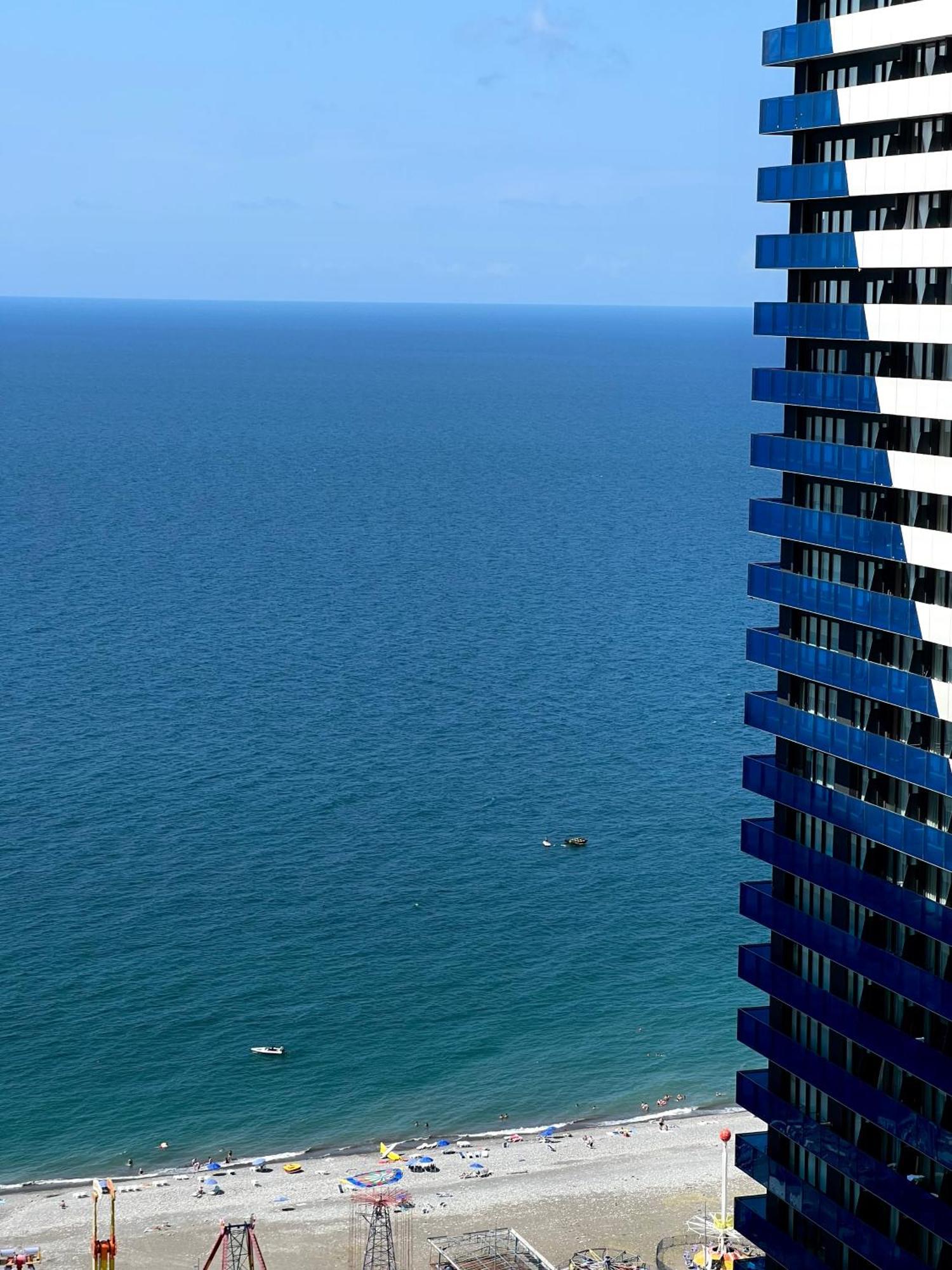 Апартаменты-студио Batumi Orbi Экстерьер фото